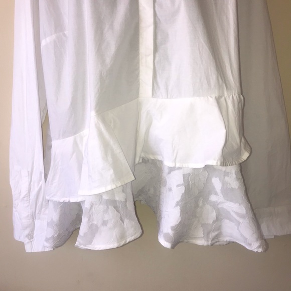 Lane Bryant white ruffle lace bottom button top - Picture 3 of 5